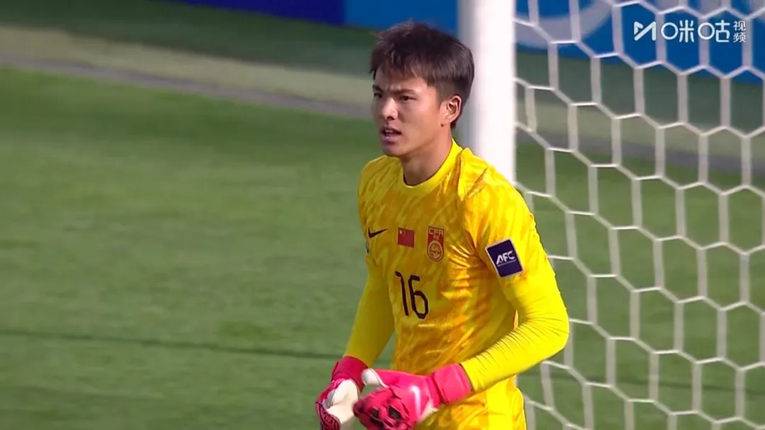 乐鱼app下载-中超转会动态：申花被曝再次报价李昊，浙江队、三镇外援目标曝光